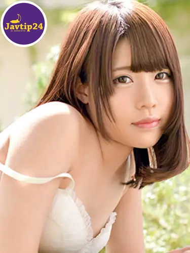 Yui Makina